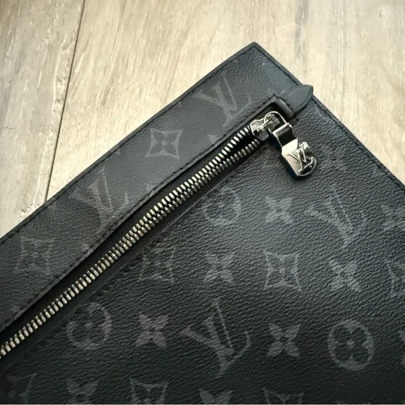 Louis Vuitton Grand Sac Black Tote Bag with detachable pouch - Picture 9 of 16